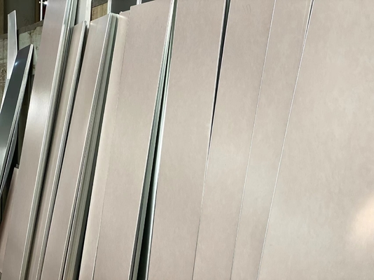 Купить Слоение изолированное стеной сэндвича Rockwool панели PVC 600mm Производство в сети